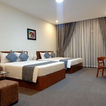 Nimith Hotel & Restaurant Phnompen Kültér fotó