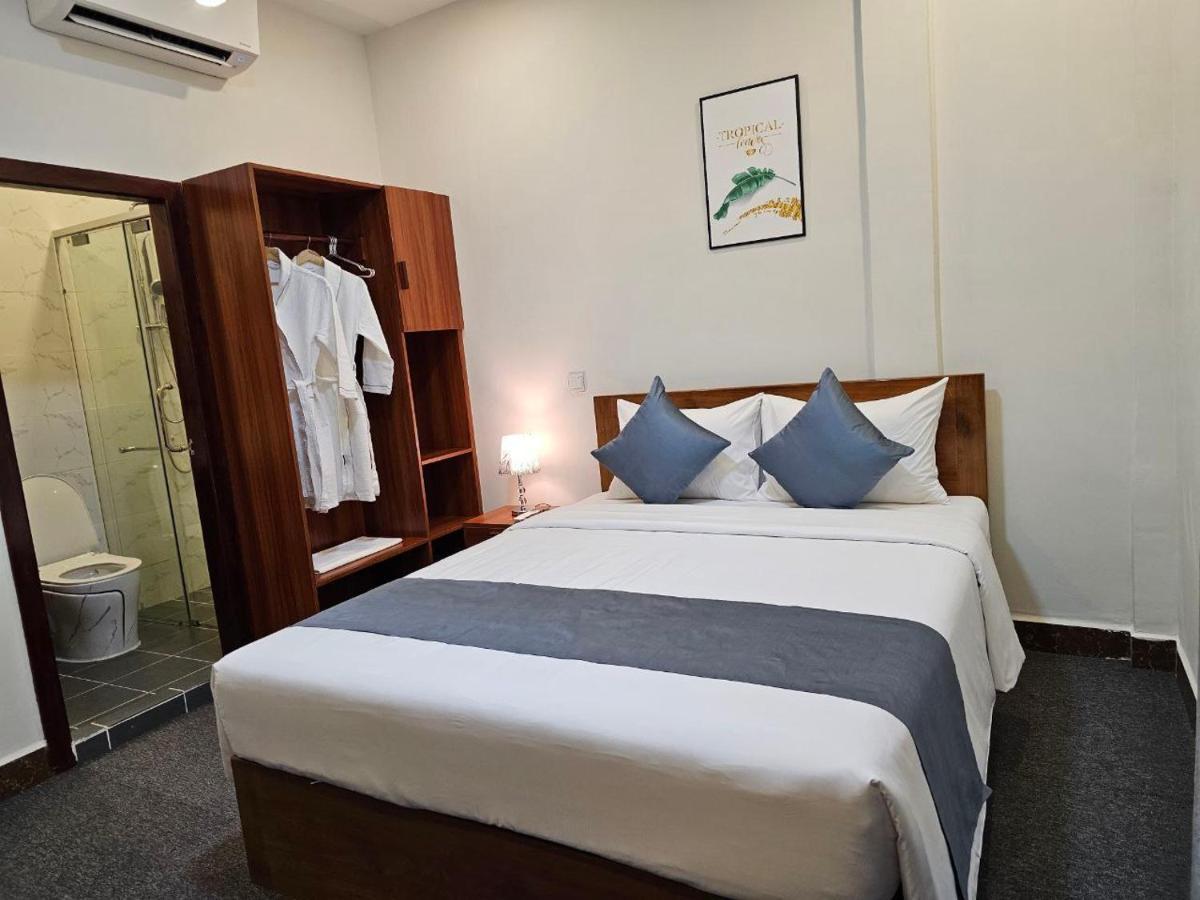 Nimith Hotel & Restaurant Phnompen Kültér fotó