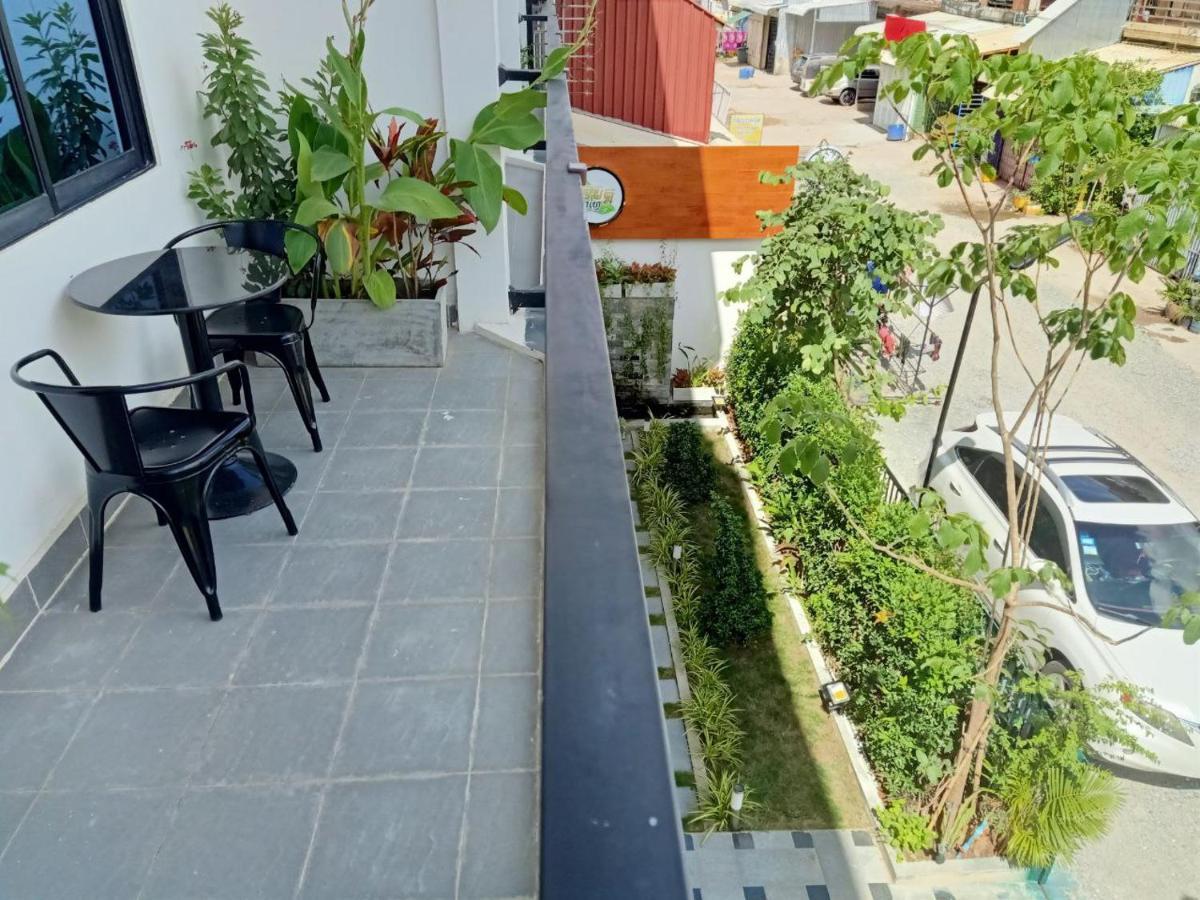 Nimith Hotel & Restaurant Phnompen Kültér fotó