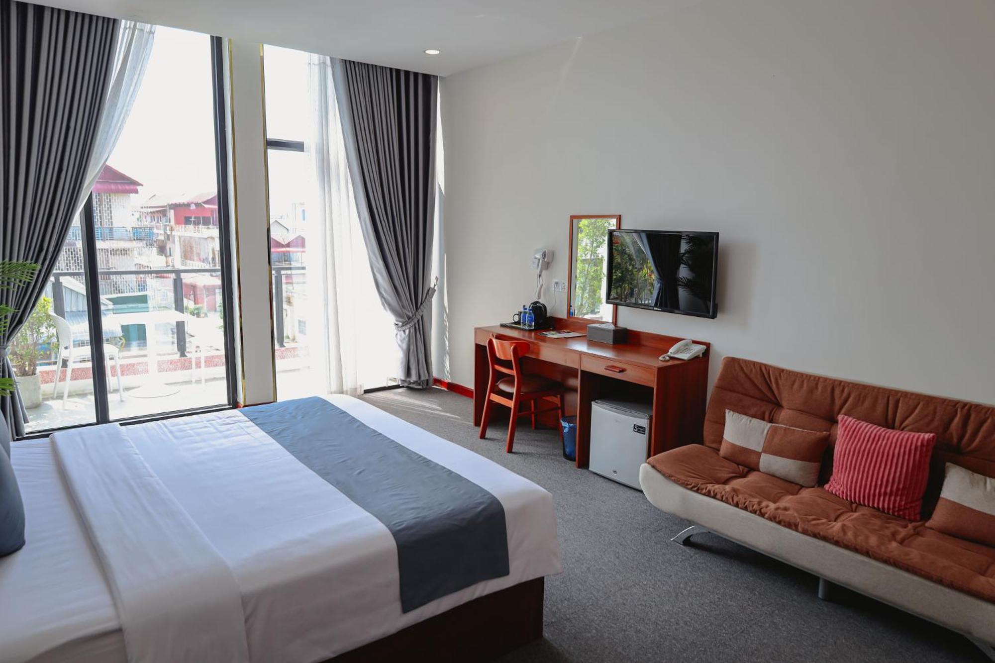 Nimith Hotel & Restaurant Phnompen Kültér fotó
