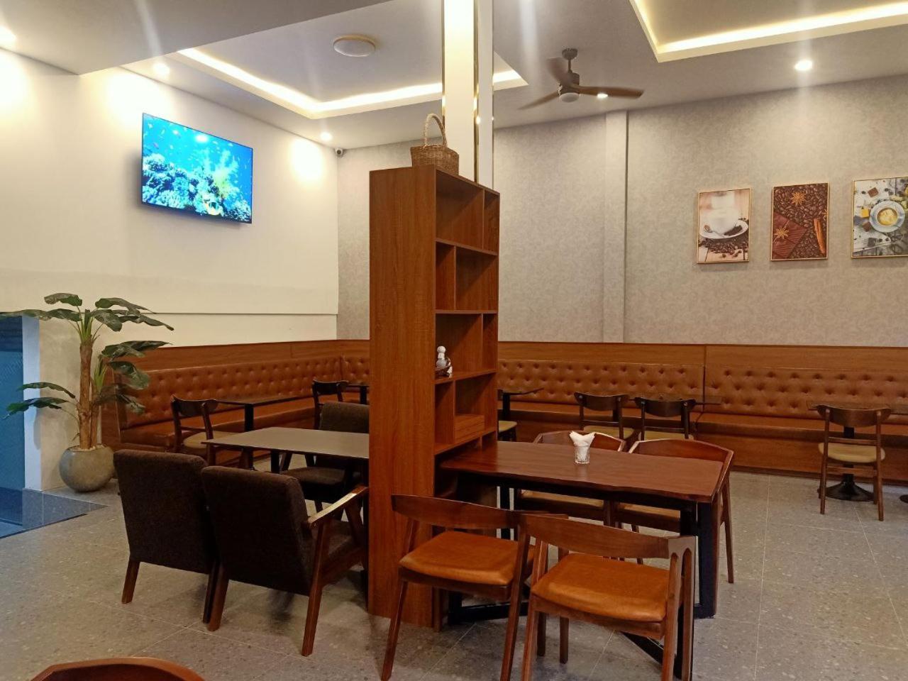 Nimith Hotel & Restaurant Phnompen Kültér fotó